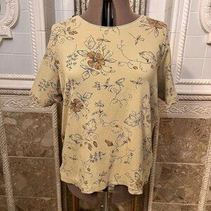 White Stag. Sz 22W-24W. Knit Short Sleeve Pullover. Cotton/Spandex. Tan. B77